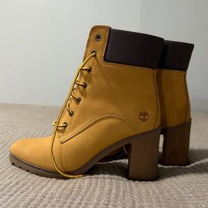 Timberland Women's Yellow and Brown Heeled Boots